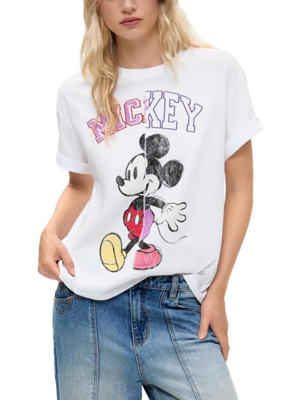Trendy Women's Mickey Graphic Tee - Stylish Casual Top for Everyday Wear